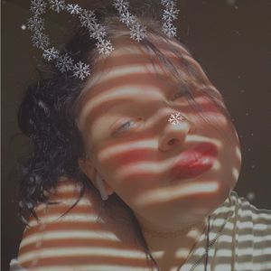 Meet your Posher, Jasmine